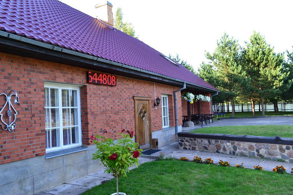 Motelis Aka Kārsava Εξωτερικό φωτογραφία