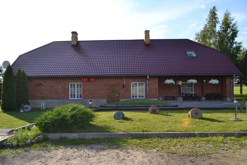 Motelis Aka Kārsava Εξωτερικό φωτογραφία
